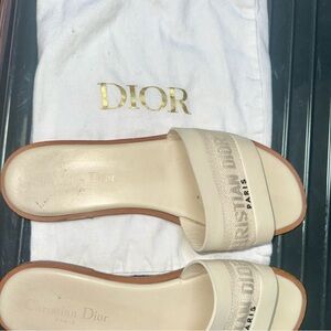 Dior Women's Ivory Slides